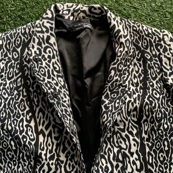 ❤️‍🔥Elie Tahari blazer ❤️‍🔥 - Picture 7 of 10